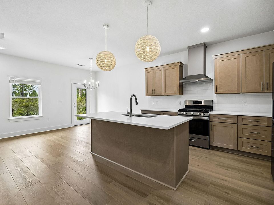 1st image of 25 Timber View Pl