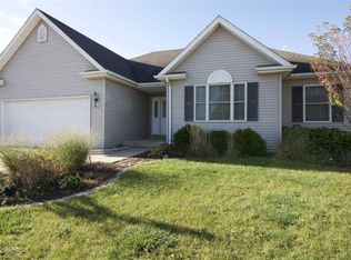 5620 W Barberry Ct, Edwards, IL 61528