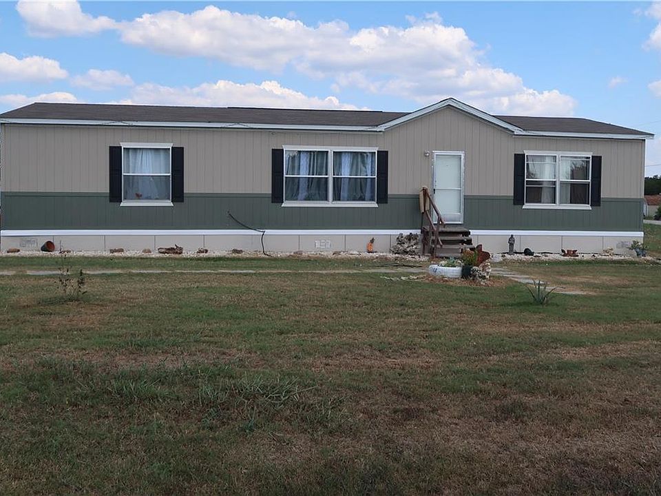 2nd image of 275 River Garden Trl