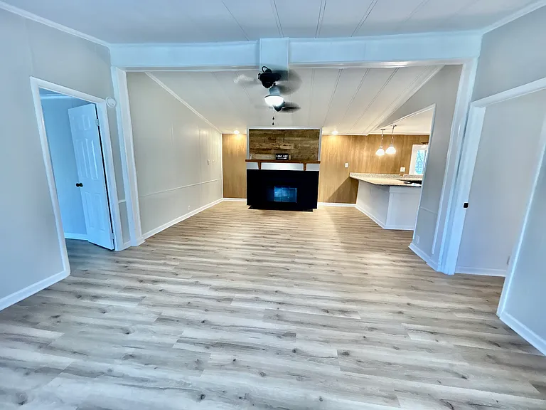 174 Dunsmore Dr — Photo 10