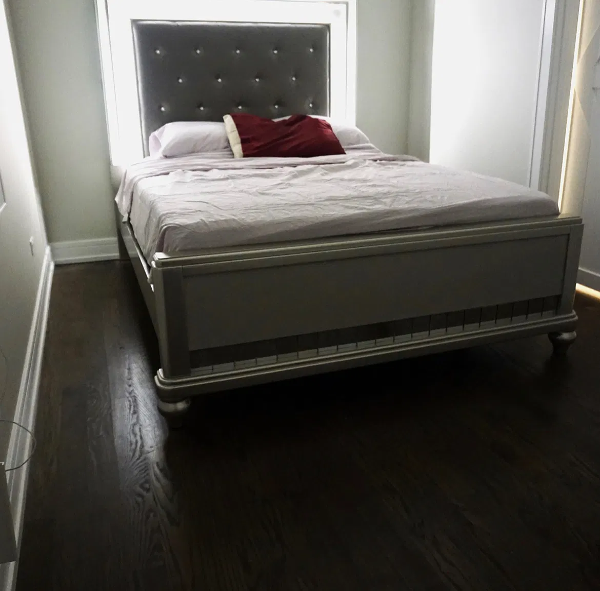 3 bed, 1150 sqft, $1,950 — Photo 3