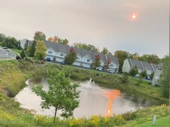 5070 Fountain Ln N, Plymouth, MN 55446