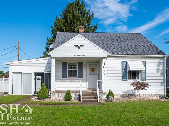 2nd image of 1093 Elm St