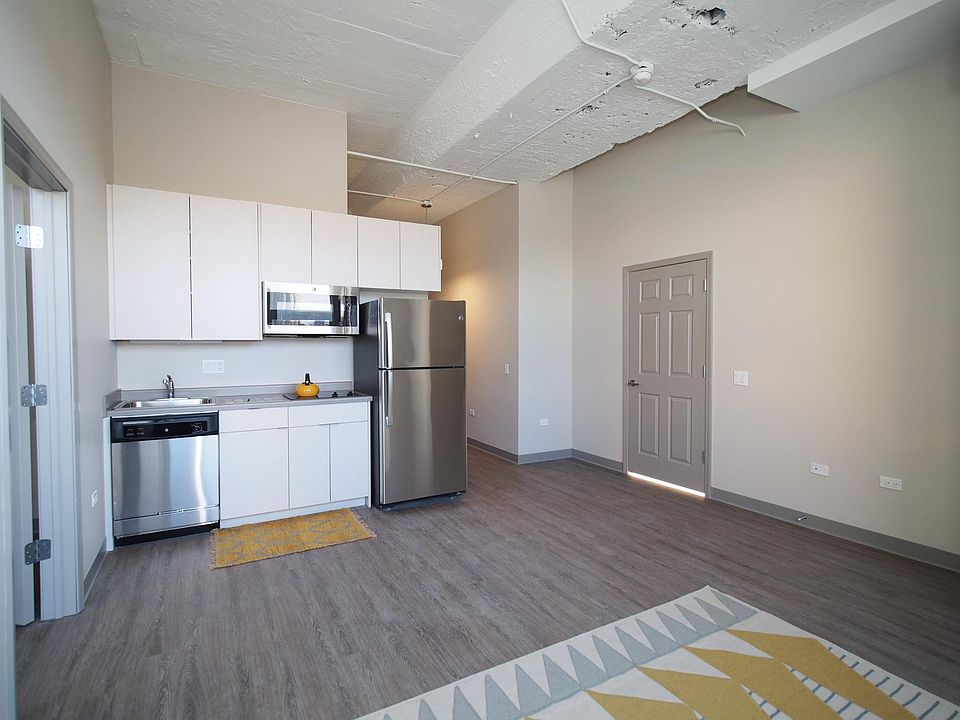 1st image of 57 E 21st St #610
