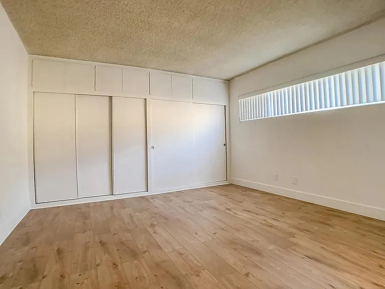 524 E Palm Ave #4 — Photo 11