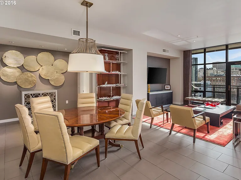 1025 NW Couch St #912 — Photo 31