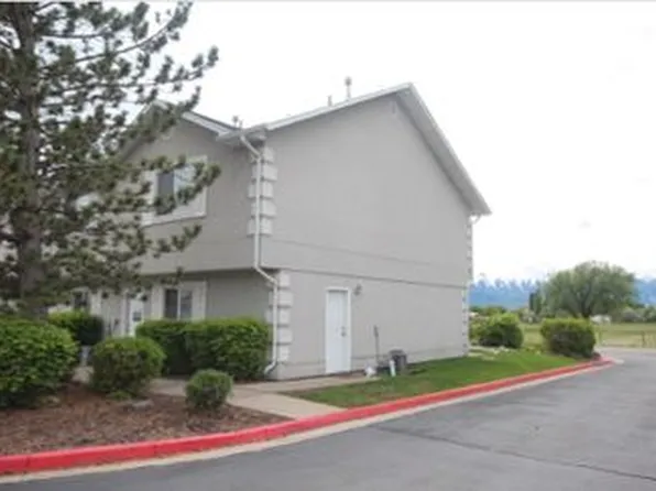 6 Fairway Ln #2, Logan, UT 84321
