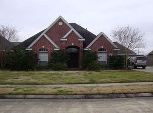 3172 Lancaster Ln, Port Neches, TX 77651