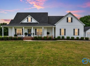 250 H Smith Rd, Eva, AL 35621