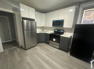 682 Broadway APT 1, Bayonne, NJ 07002