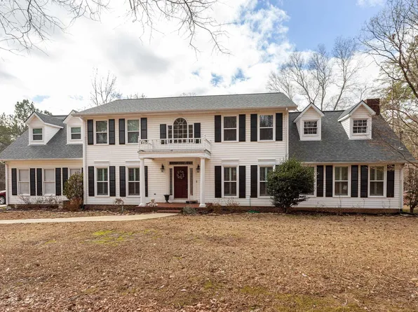 510 Kelly Lynn Dr, Anniston, AL 36207