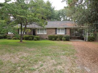 806 Elmore St, Camden, SC 29020