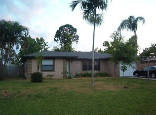 6709 Coquina Ave, Fort Pierce, FL 34951