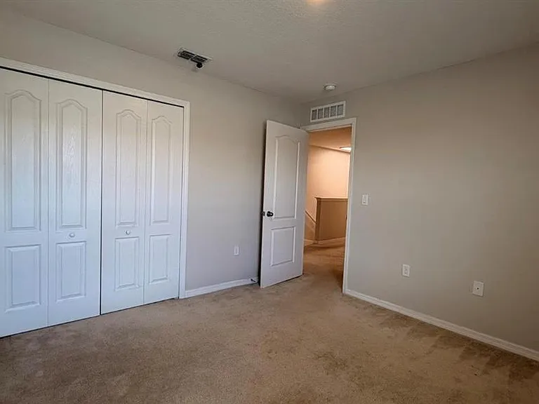 4700 Coral Castle Dr — Photo 12