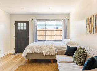 1626 Castillo St APT C, Santa Barbara, CA 93101