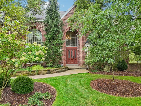 1609 Blackburn Heights Dr, Sewickley, PA 15143