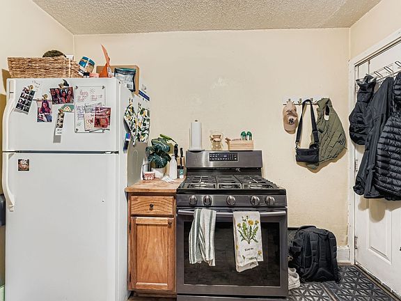 5th image of 3118 Pleasant Ave APT 1N