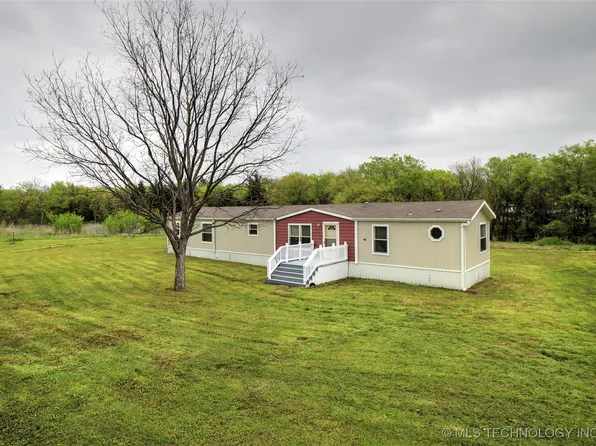 106 W Cedar St, Colbert, OK 74733