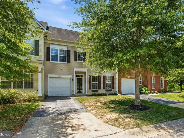 44024 Delphinium Dr, California, MD 20619