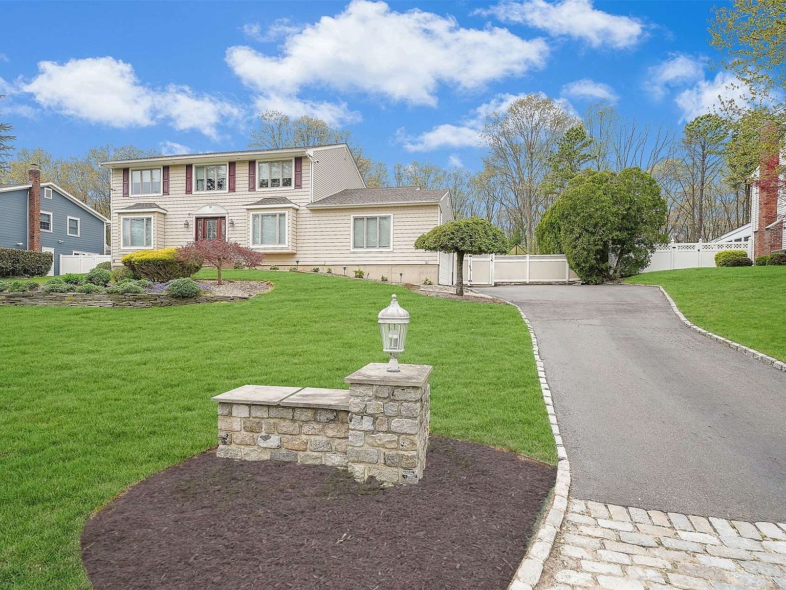 29 Stonehurst Lane, Dix Hills, NY 11746 Zillow