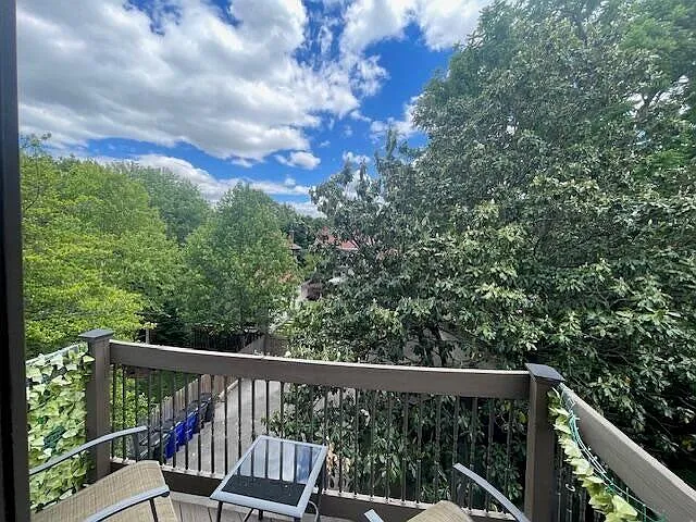 122 S Hanover Ave — Photo 25