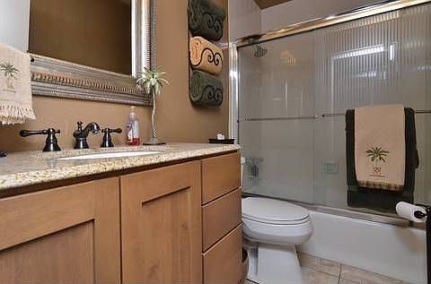 6365_s_geneva_cir_MLS998887_HID666709_ROOMbathroom