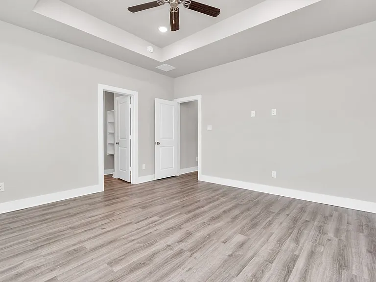 21019 Bay Village Dr #A — Photo 15