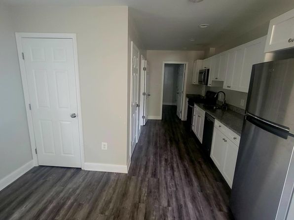 1512 Elmtree St Unit B