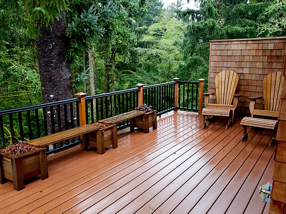Private Back Deck