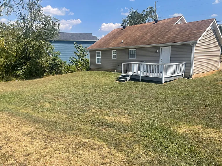 1031 McClardy Rd — Photo 12