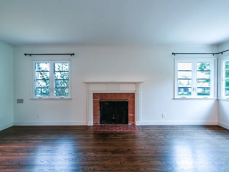 1215 Meadowbrook Rd — Photo 9