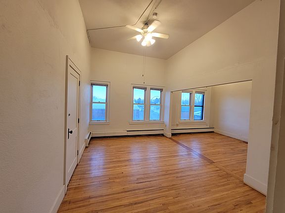 4th image of 101 2nd Ave NE #1