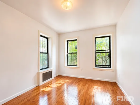 623 41st Street image 1 of 13