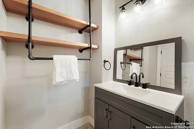 262 Claremont Ave #1 — Photo 17
