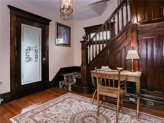 5th image of 88 Hempstead Ave