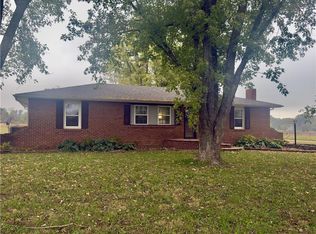 16020 S 1200th Rd, Nevada, MO 64772