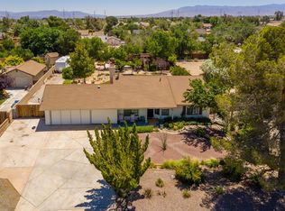 11437 Topaz Rd, Victorville, CA 92392