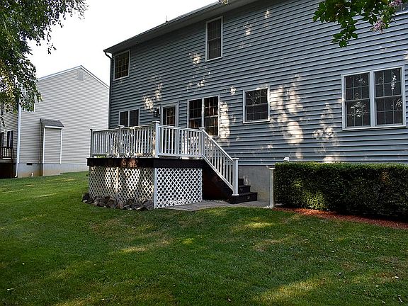 4th image of 6705 Southbury Ct