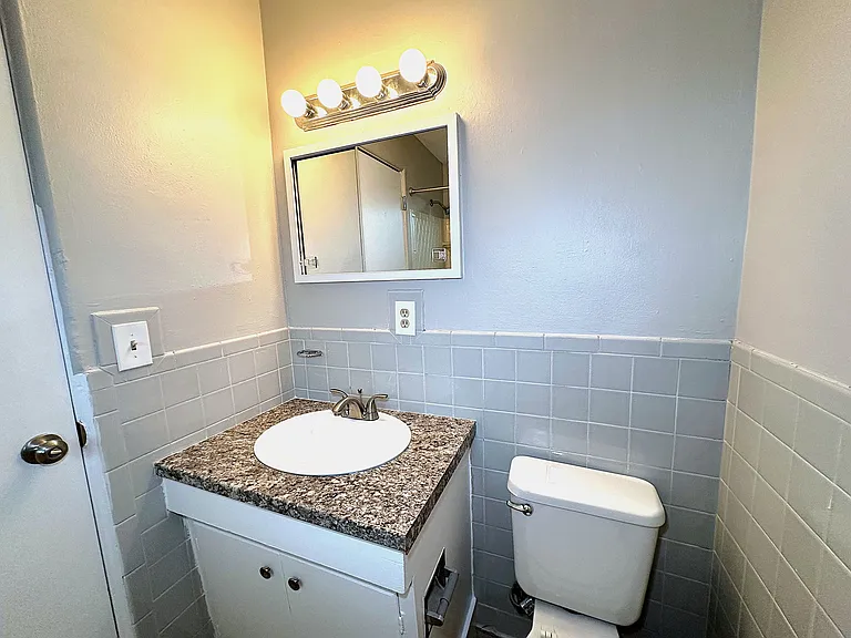 102 W Ida Ave #8 — Photo 6