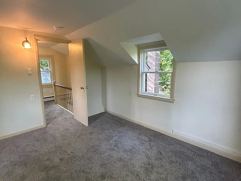 5683 Creekview Rd — Photo 21