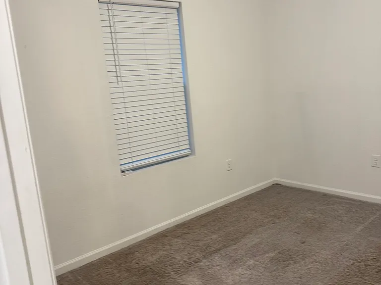 2134 Huntsman Ridge Rd — Photo 17