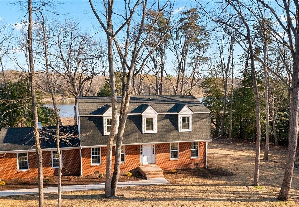 436 Thompson Cir, Colonial Beach, VA 22443 MLS 2307197 Zillow