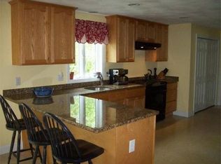 19 Harnden Rd, Billerica, MA 01821
