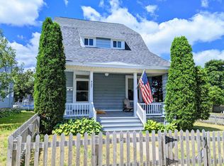 527 Spruce St, Marquette, MI 49855
