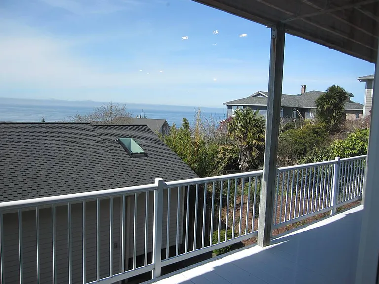 Terrace Dr — Photo 3