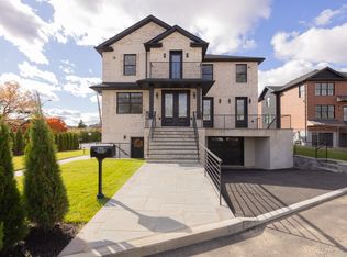 1 Victoria Ln, Yonkers, NY 10701