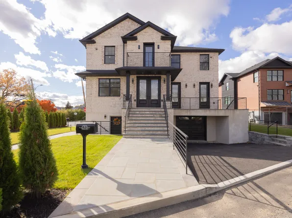 1 Victoria Ln, Yonkers, NY 10701