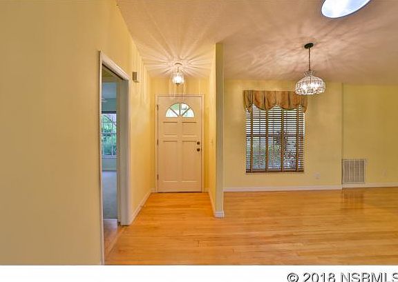 5th image of 509 Yupon Ave