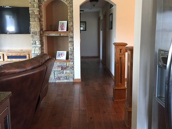 4th image of 2202 Hearthstone Cir SW
