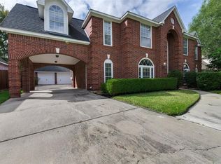 18819 Cypress Chateau Dr, Spring, TX 77388